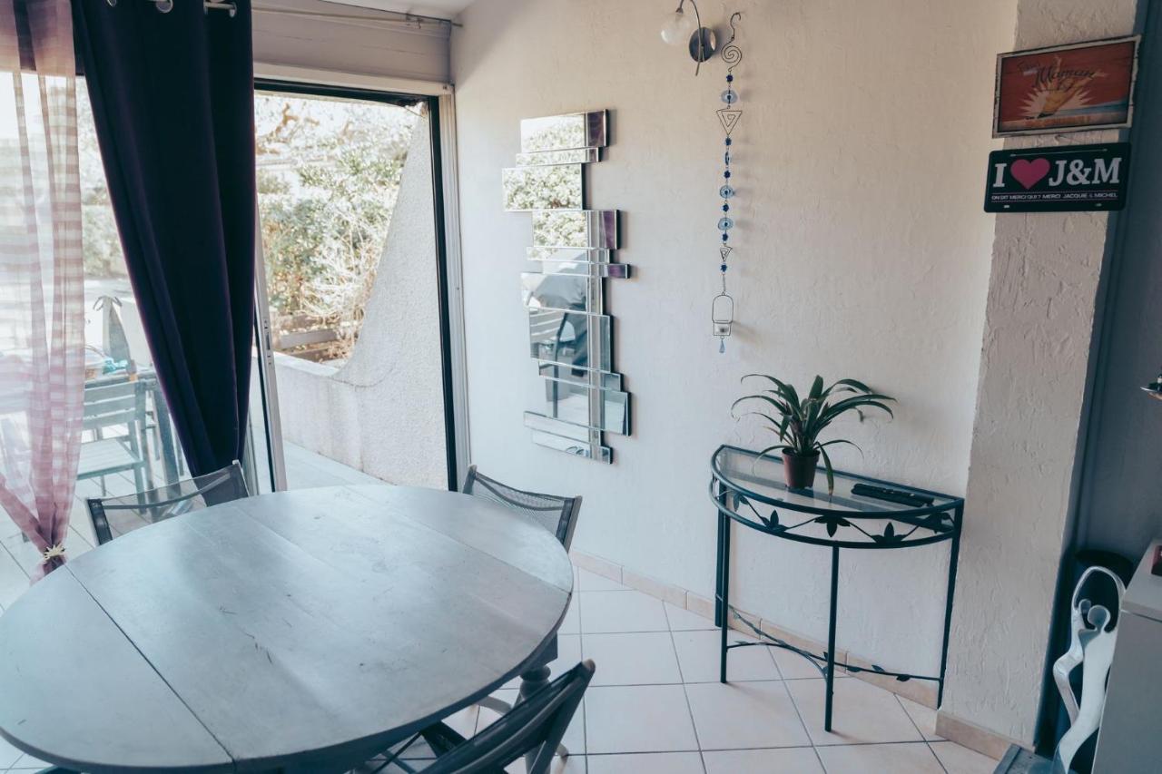 Village Naturiste Villa 2/4 Pers Avec Terrasse Agde Dış mekan fotoğraf